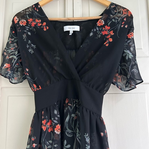 NWOT REISS Sadie Sheer Black Short Sleeves Flowy Floral Printed Mini Dre… - Picture 7 of 9